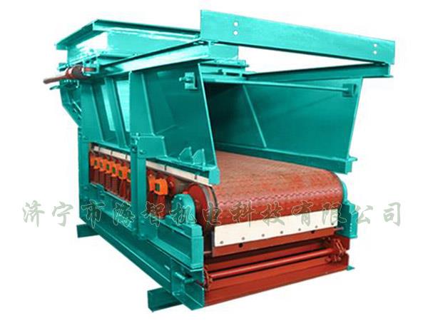 帶式（甲帶）給料機(jī)具有運(yùn)行平穩(wěn)、節(jié)能、環(huán)保等優(yōu)點(diǎn)